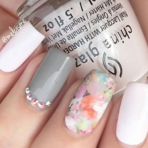 Spring Flowers | Floral Nail Art designs for spring