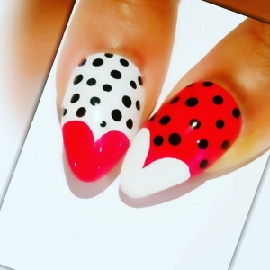 Love Is In the Air | Valentine's Day Nail Art Design