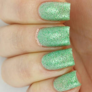 Green Pixie Dust | Textured Nails For this Spring