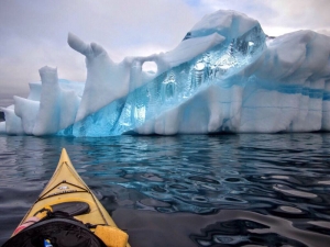 amazing iceberg in newfoundland