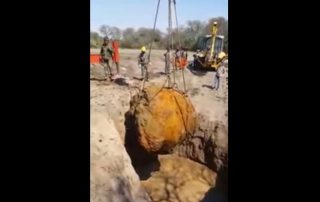 a 30 tonne giant meteorite discovered in Argentina