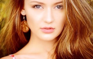 How TO Lighten Dark Lips To Get A Beautiful Pink Color