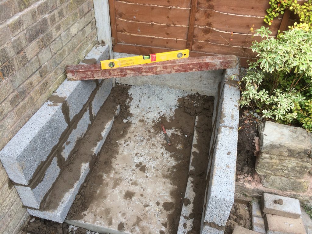 DIY Outdoor Brick Pizza Oven Step 3